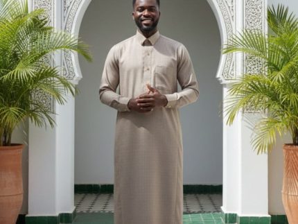 The Westminster Contrast Thobes